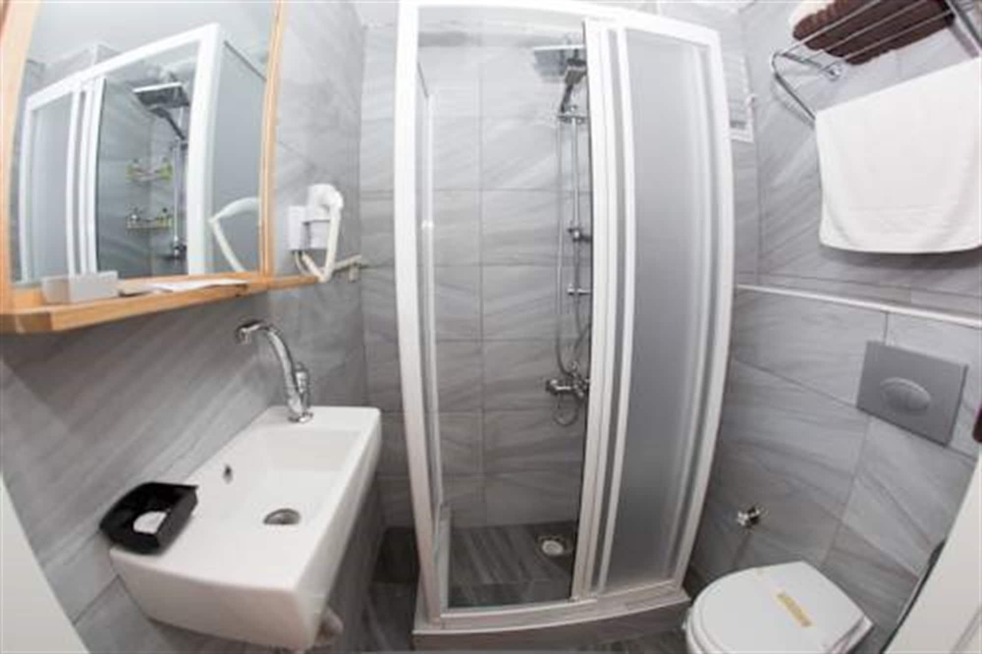 Hot Budget Ortakoy Istanbul Luaran gambar